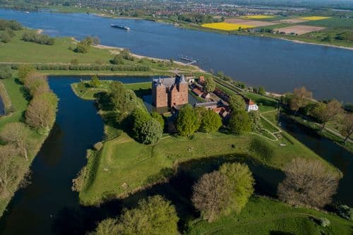 Slot Loevestein